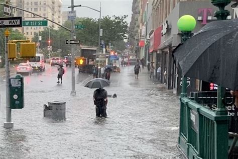 New York City under state of emergency as heavy rains bring flooding